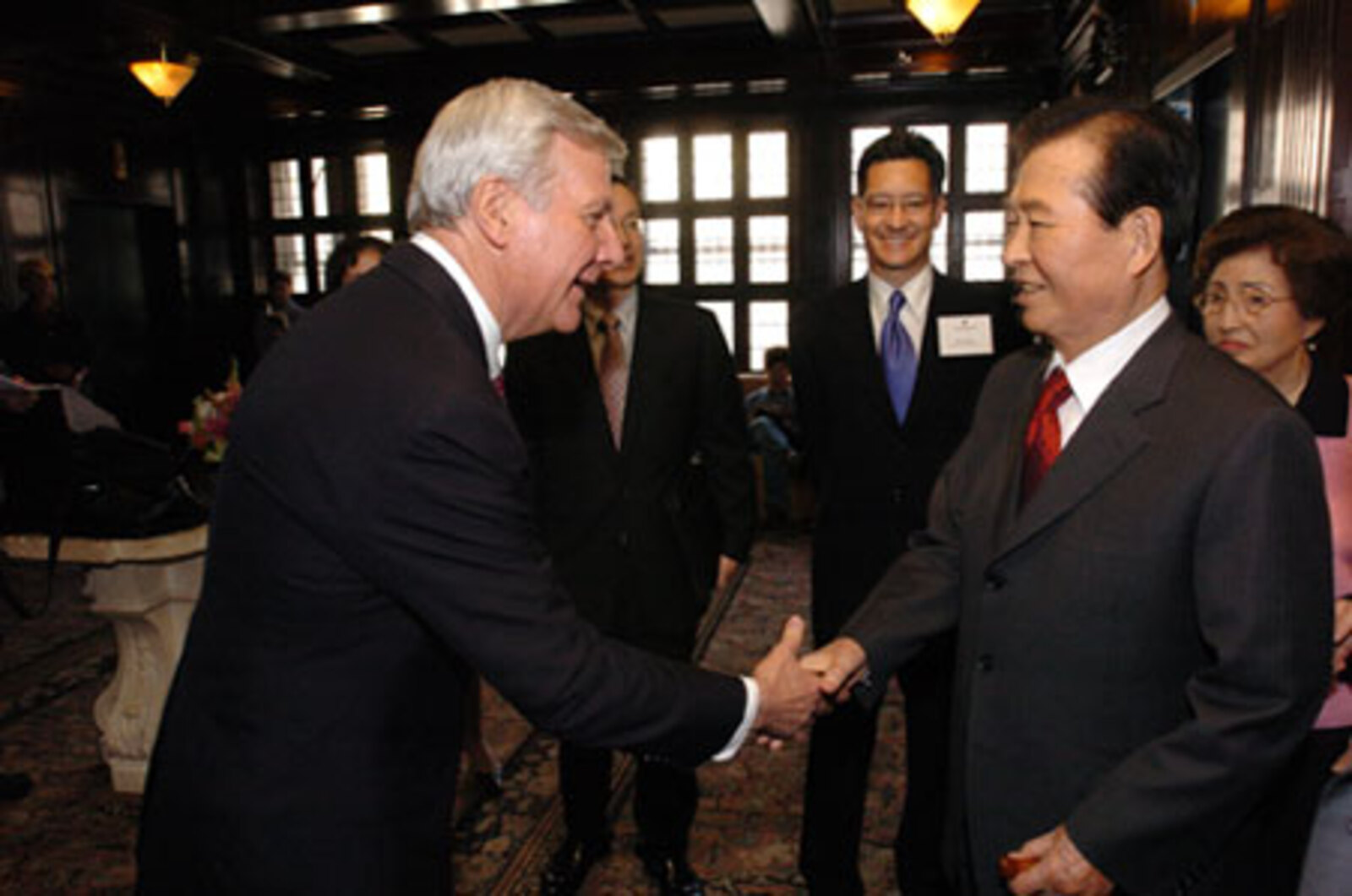  The Asia Foundation and Doug Bereuter host former Republic of Korea President and Nobel Peace Prize winner Kim Dae-jung in San Francisco, April 25, 2005.